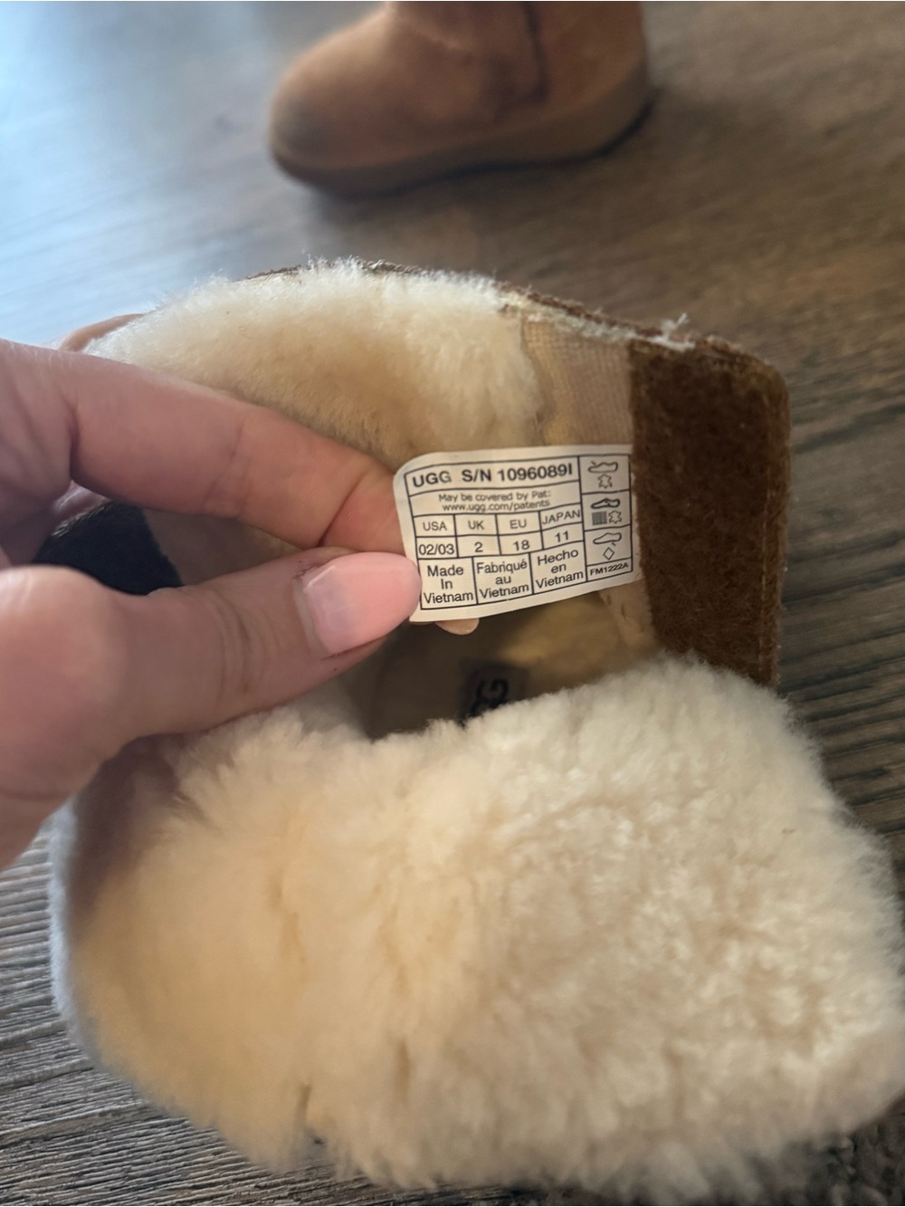 UGG Boots Velcro Baby Size 2/3 - Picture 5 of 8